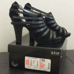 Women’s sandals by Ana